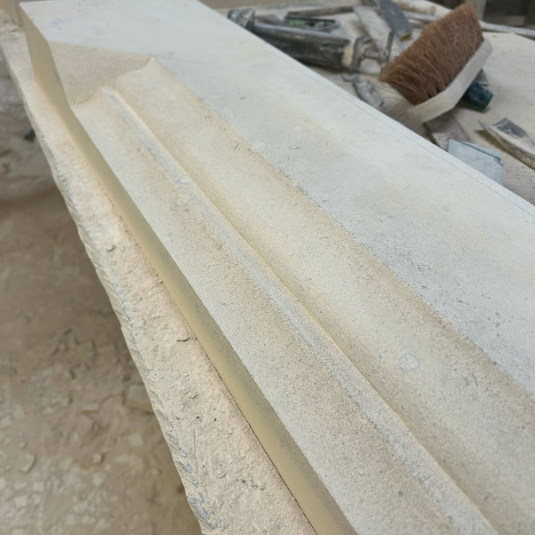 Bath stone fireplace The Melanite